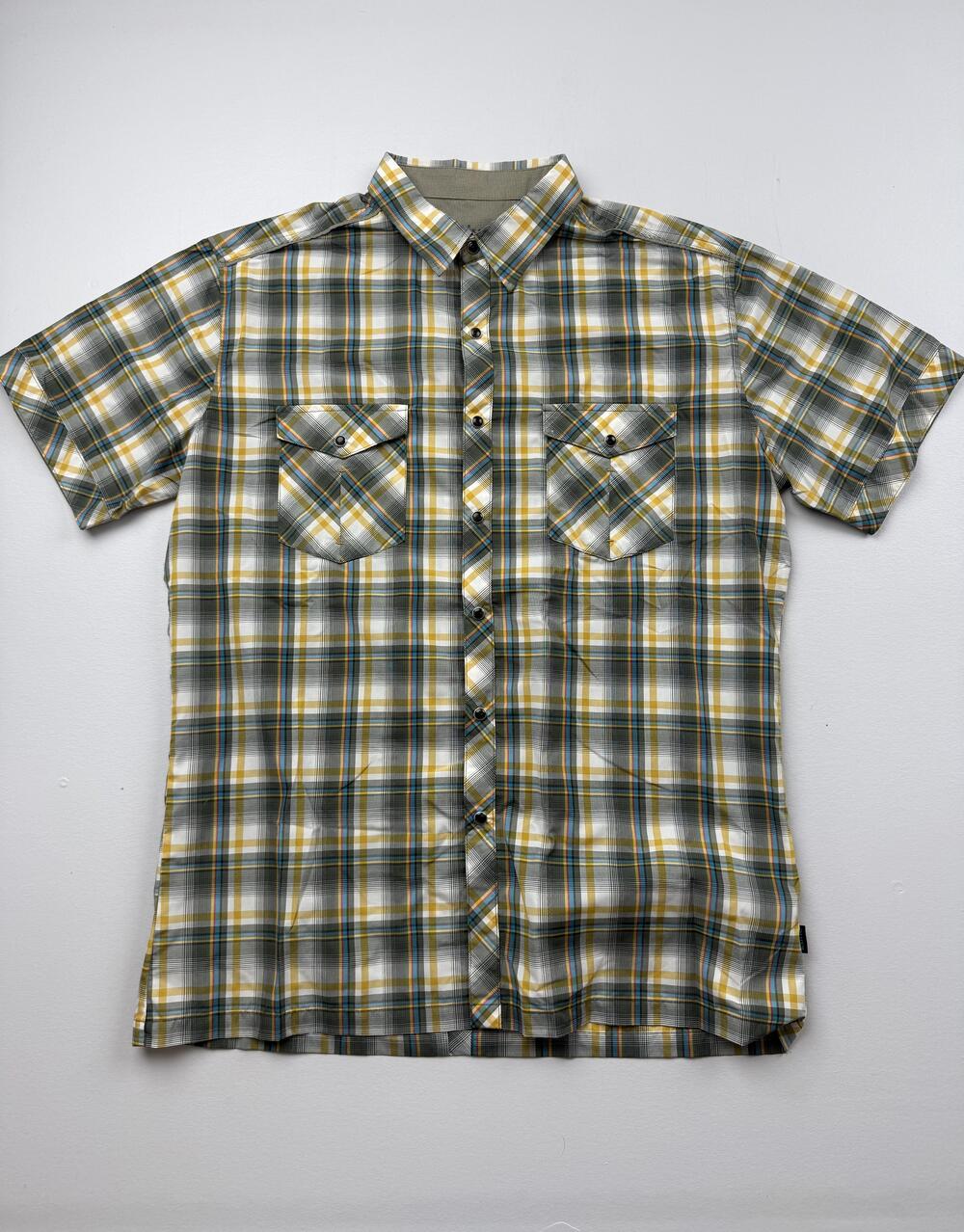Kuhl Shirt Mens Large Multicolor Plaid Short Sleeve Button Up Casual Outdoor